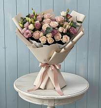 Букет цветов из:  Розы и Лизиантусы в Здравнице