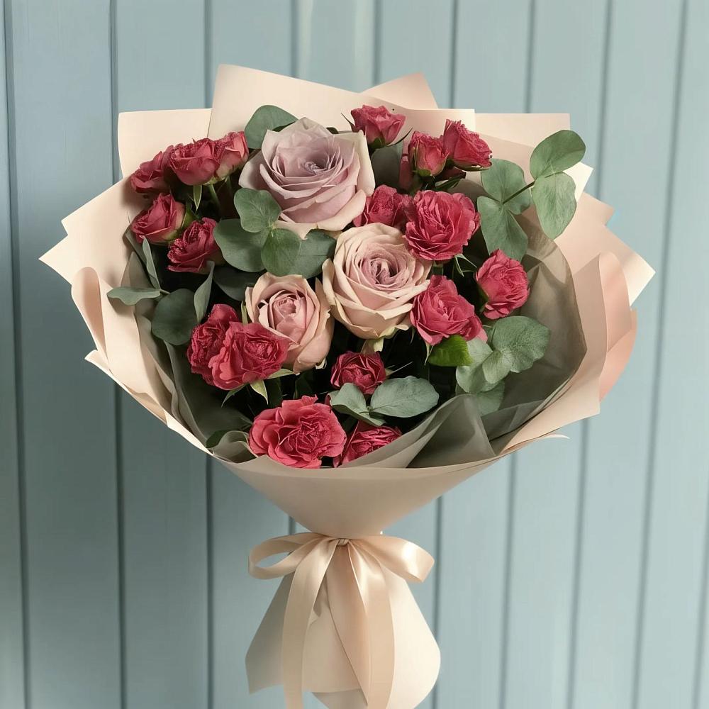 Букет цветов из: Гвоздики и Розы в Здравнице