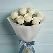 Букет 7 Белых роз Эдлесс Лав в Здравнице