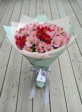 Букет цветов из:  Альстромерии #REPLACE_PRED# Здравнице