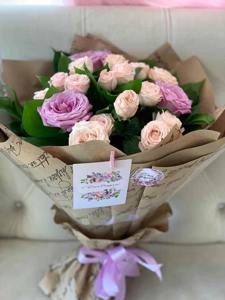 Букет цветов из: Розы в Здравнице