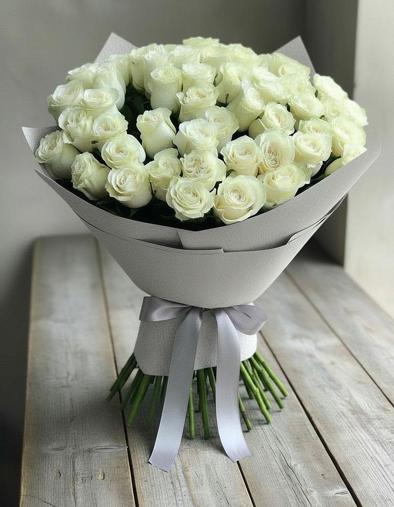 Букет 35 Белых роз в Здравнице
