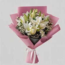 Букет цветов из:  Лилии в Здравнице