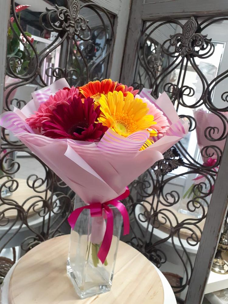 Букет цветов из: Герберы в Здравнице