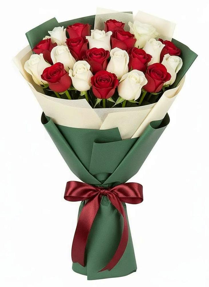 Букет Микс из красных и белых роз в Здравнице