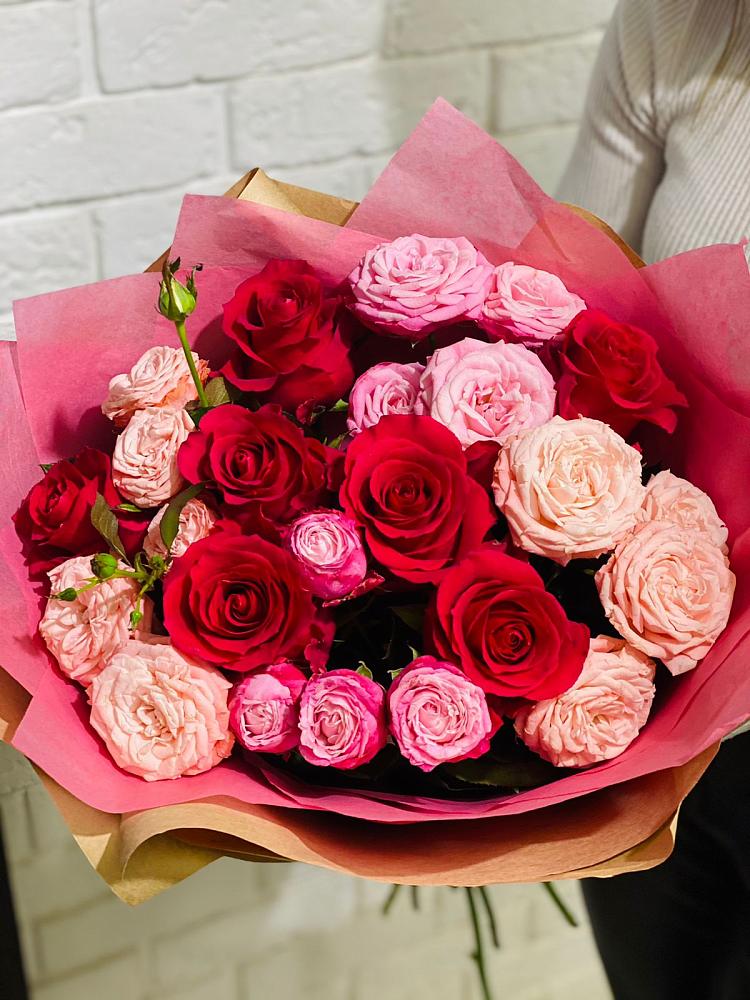 Букет цветов из: Розы в Здравнице