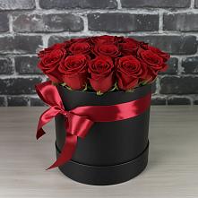 Цветочная композиция из Розы в шляпной коробке в Здравнице