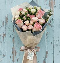 Букет цветов из:  Розы в Здравнице