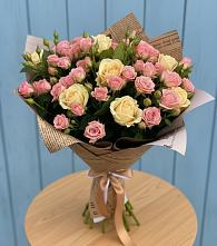 Букет цветов из:  Розы в Здравнице