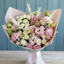 Букет цветов из:  Альстромерии и Розы в Здравнице